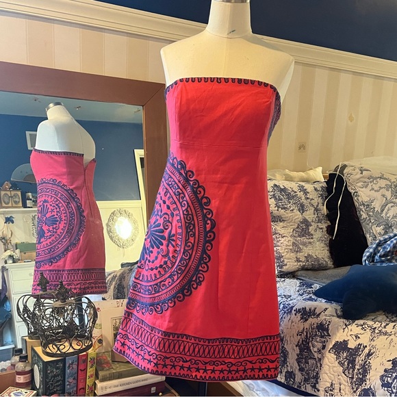 Lilly Pulitzer Dresses & Skirts - Lilly Pulitzer strapless dress